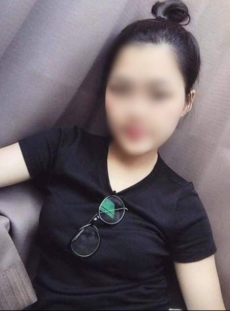 Xót xa đoạn tin nhắn của cô gái Hà Tĩnh gửi cho mẹ nghi bị chết vì không thở được trong quan tài thép chứa 39 thi thể ở Anh-6