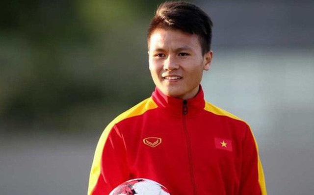 Quang Hải phản ứng vừa lạ vừa chất trước tin đồn có bạn gái mới xinh đẹp, sexy-4