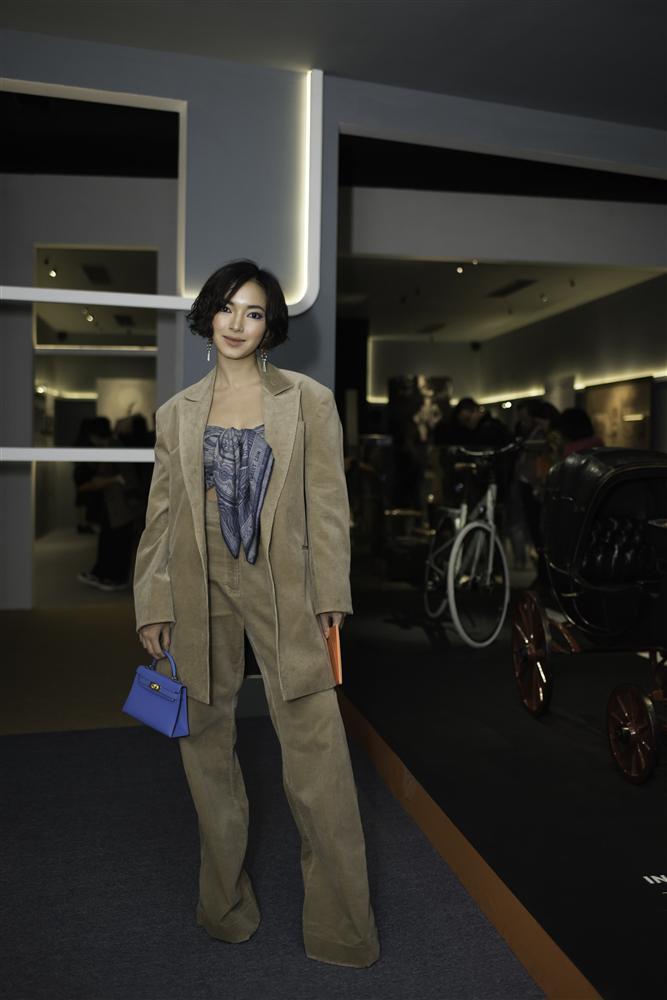 Châu Bùi và Hoàng Ku quấn khăn làm áo cũng không nữ tính bằng NTK Lý Quí Khánh-1