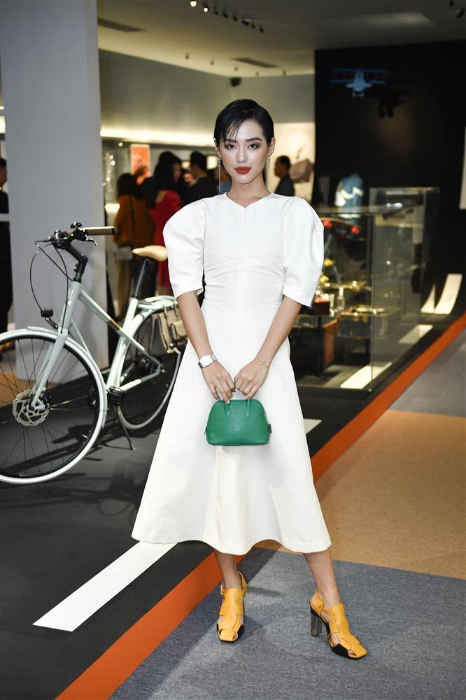 Châu Bùi và Hoàng Ku quấn khăn làm áo cũng không nữ tính bằng NTK Lý Quí Khánh-9