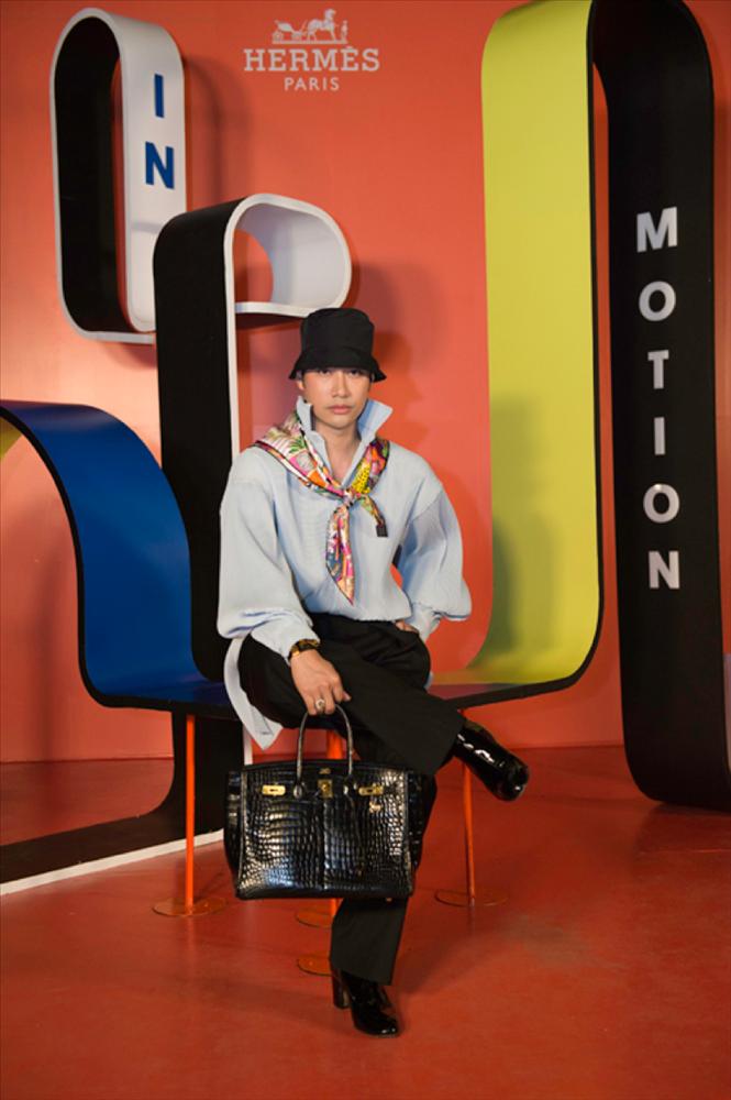 Châu Bùi và Hoàng Ku quấn khăn làm áo cũng không nữ tính bằng NTK Lý Quí Khánh-7