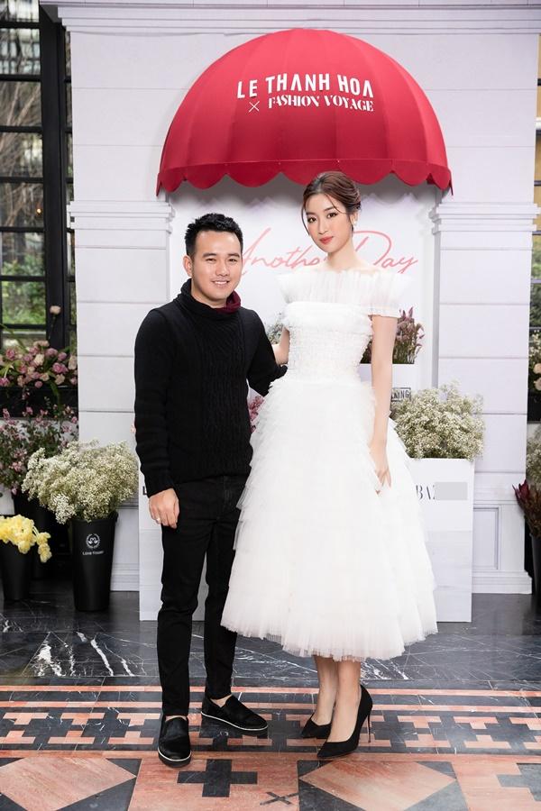 Ngọc Trinh diện đầm trong suốt, Kỳ Duyên mặc vest xẻ ngực sâu đến vô tận giữa cái lạnh Sapa-12