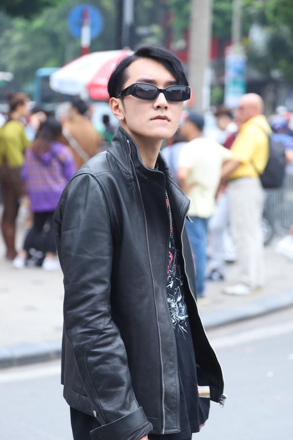 Street style tại Vietnam Fashion Week: mèo Thoại nổi nhất tập đoàn giả gái, có cả người cosplay Sơn Tùng M-TP-11
