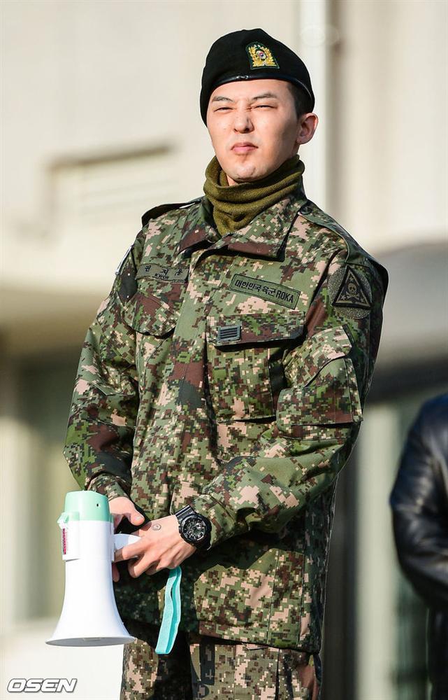 Chị gái G-Dragon chia sẻ bức ảnh bữa tiệc chào mừng em trai tại nhà!-1