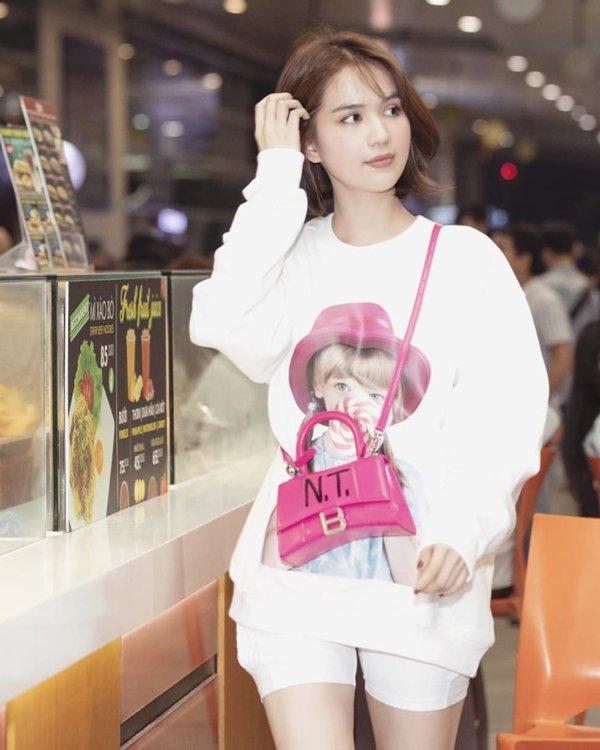 Bị bánh bèo nhập nhưng chọn nhầm dáng váy, Ngọc Trinh nhìn cứ như có bầu-10