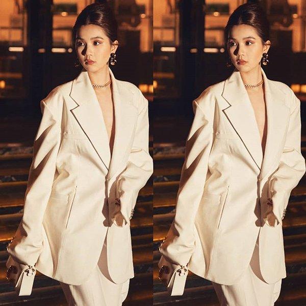 Bị bánh bèo nhập nhưng chọn nhầm dáng váy, Ngọc Trinh nhìn cứ như có bầu-11