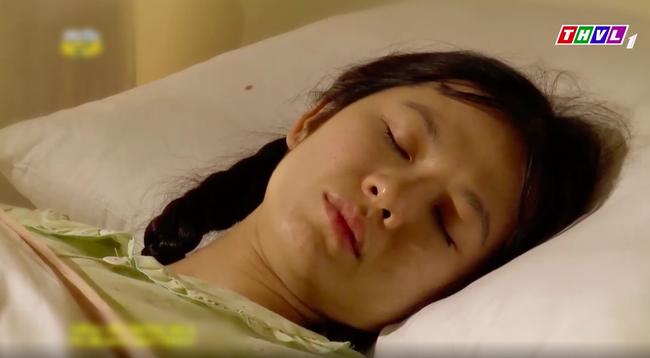 Con gái Nhật Kim Anh bị gài bẫy để ngủ với cậu chủ ở tập 48 Tiếng sét trong mưa-1