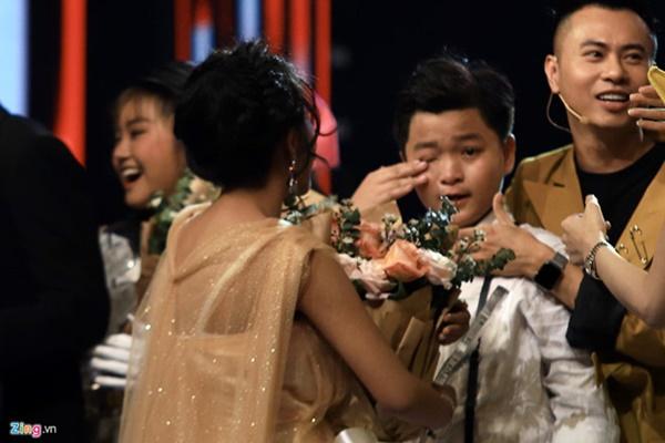 Chấn Quốc hát Việt Nam tôi khi không có Jack-1