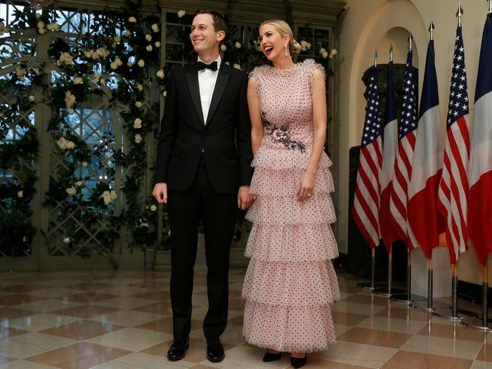 Không hổ danh ái nữ nhà Trump, Ivanka làm mọi cô gái phải ghen tị với những chiếc váy thiết kế đáng giá bằng cả gia tài-3