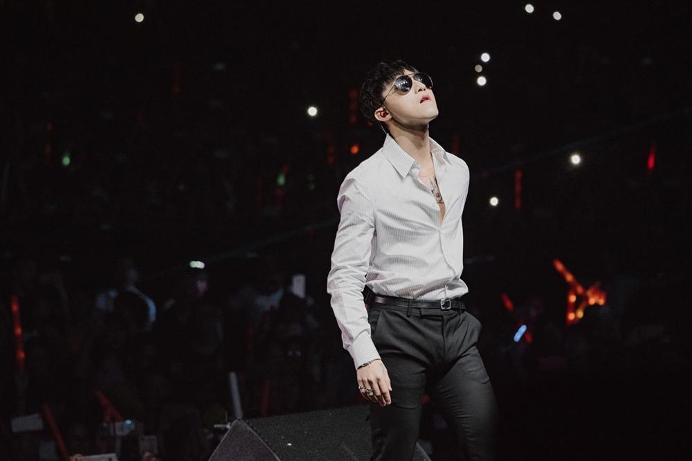 Chuyện gì thế này: Không cần Sky giục comeback, Sơn Tùng M-TP bỗng dưng tự khai sắp trình làng ca khúc mới-2