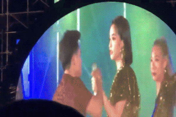 Giữa lúc cả showbiz Việt đi ăn cưới Đông Nhi, S.T đăng hình selfie với Bích Phương vì cùng dính sao quả tạ-4