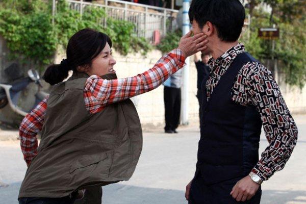 Đến khách sạn tìm bạn trai soái ca, tôi tương kế tựu kế diễn kịch hay khiến anh cứng họng-2