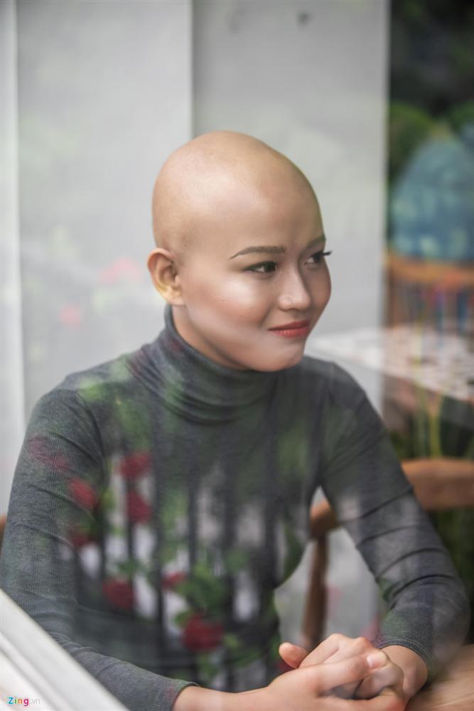 Nữ sinh ĐH Ngoại thương: ‘Không nghĩ ung thư đến khi mới 19 tuổi’-4