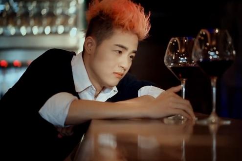 Bị chỉ trích lố bịch tại Ký Ức Vui Vẻ, Thanh Duy gay gắt: Đừng dạy mình cách cư xử-2