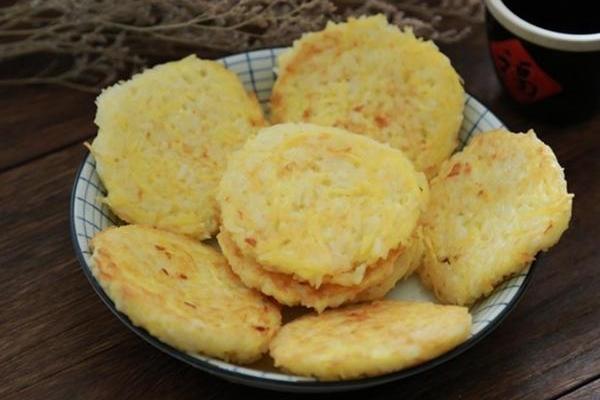 Chồng chán ăn bắp cải luộc, vợ đảm làm ngay món lạ đảm bảo ăn không sót miếng nào-10