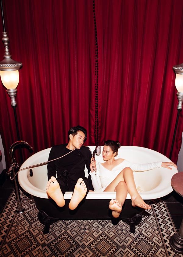 Đông Nhi - Ông Cao Thắng chụp chơi chơi mà tình tứ ngỡ như chụp tạp chí-6