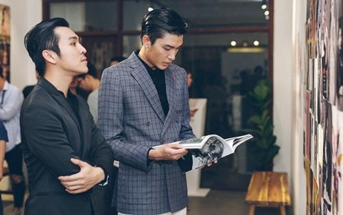 Im ỉm một thời gian, Quang Đại và Thiên Minh lại bị bắt gặp cùng đi ra từ khách sạn-4