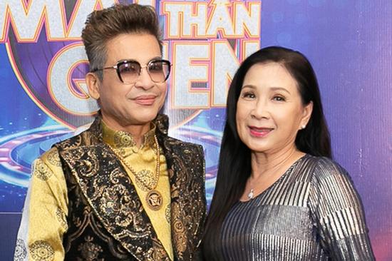 Thanh Bạch 'chơi trội' với thời trang độc, dị, lạ ở tuổi 60