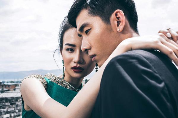 Mẹ bạn trai lên chơi, vừa bưng mâm cơm ra, con dâu tương lai đã bị tát một cái điếng người-4