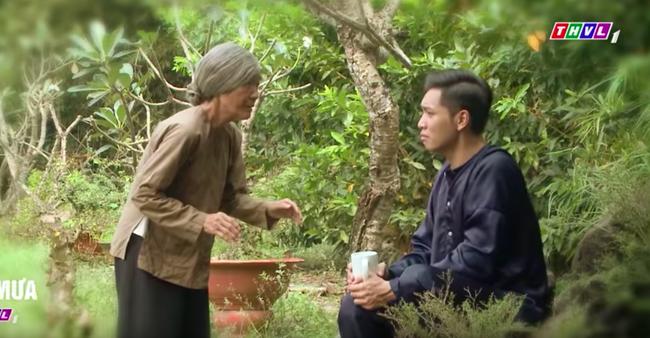 Nhật Kim Anh thú nhận thân phận thật với dì Bảy ở tập 50 Tiếng sét trong mưa-1