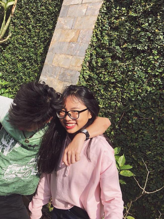 16 tuổi, Phương Mỹ Chi nói gì khi bị đồn hẹn hò với con nuôi của Quang Lê?-4