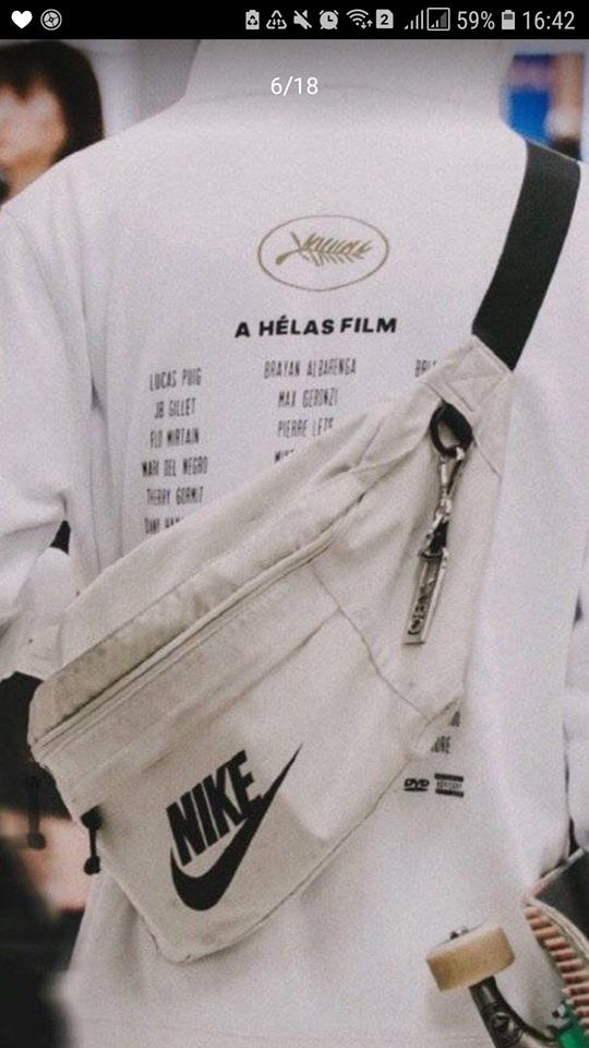 Dở khóc dở cười với Vương Nhất Bác: Chỉ ăn chuối, lười giặt túi, vồ ếch... cũng lên hotsearch Weibo-3