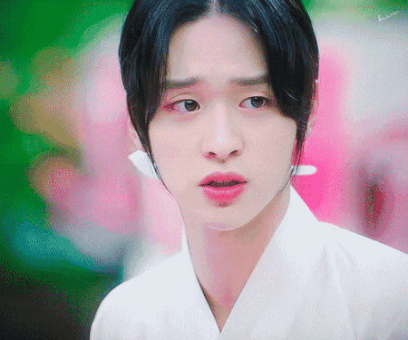 Mỹ nam giả gái đẹp nhất màn ảnh Hàn khiến fan mê mẩn-7