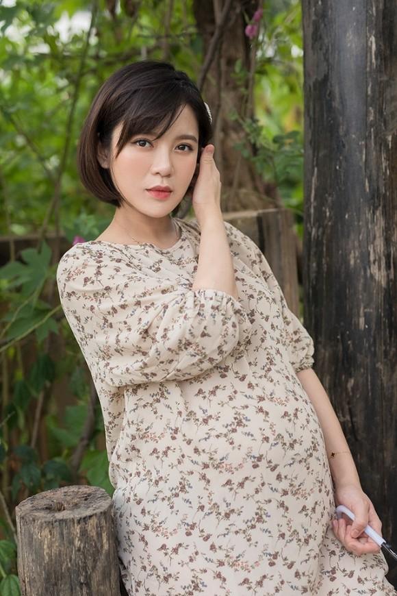 Hotgirl Tú Linh MU hạ sinh con thứ hai, nặng 3,9 kg-5