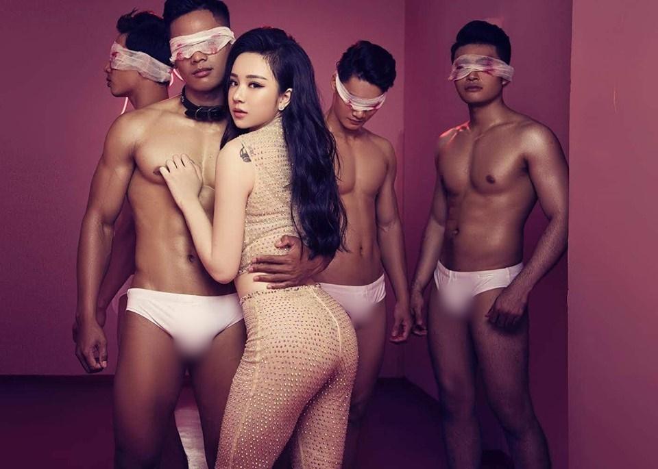 Hotgirl tự nổ vượt mặt Chi Pu, Sơn Tùng MTP nhá hàng MV chào sân theo phong cách phản cảm, lố lăng-3