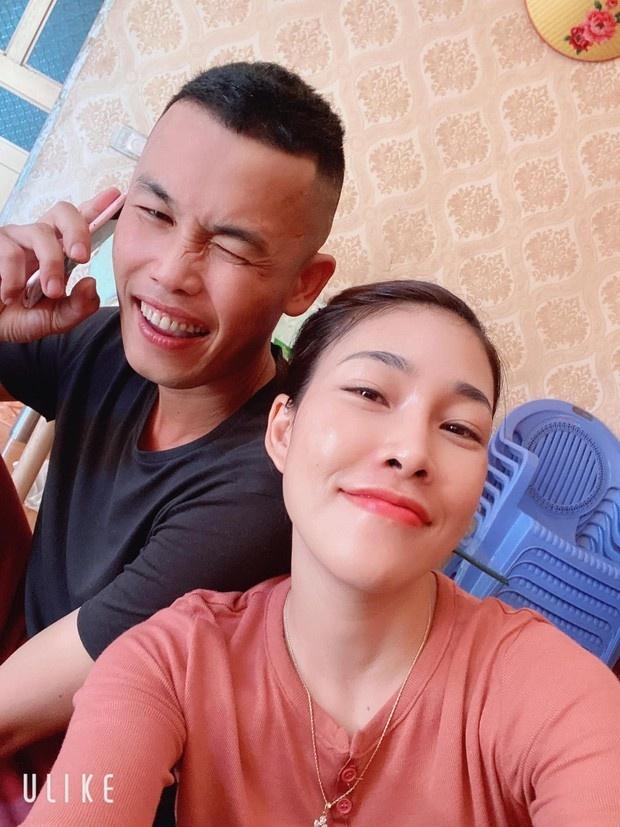 Giữa tin đồn kết hôn lần 4, Hiệp Gà và vợ cũ bất ngờ tái hợp vui vẻ-1