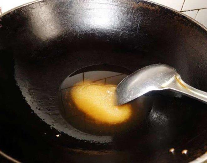 Nấu nước hàng, đừng chỉ cho mỗi đường, thêm chút nước này nước hàng sẽ vàng óng, thơm ngon-3