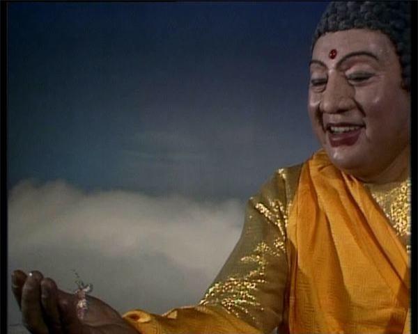 Tôn Ngộ Không vật vã bay lượn-3