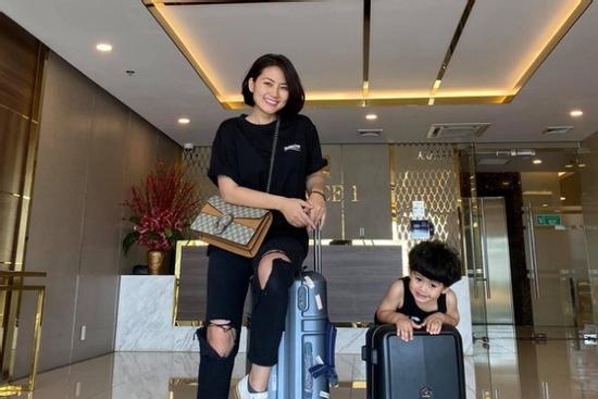Ngọc Lan du lịch cùng con trai, khán giả thắc mắc về Thanh Bình