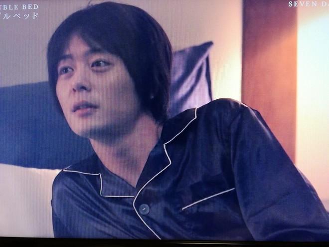 Show Nhật Bản bị chỉ trích vì để sao nam ngủ chung giường với fan nữ-3