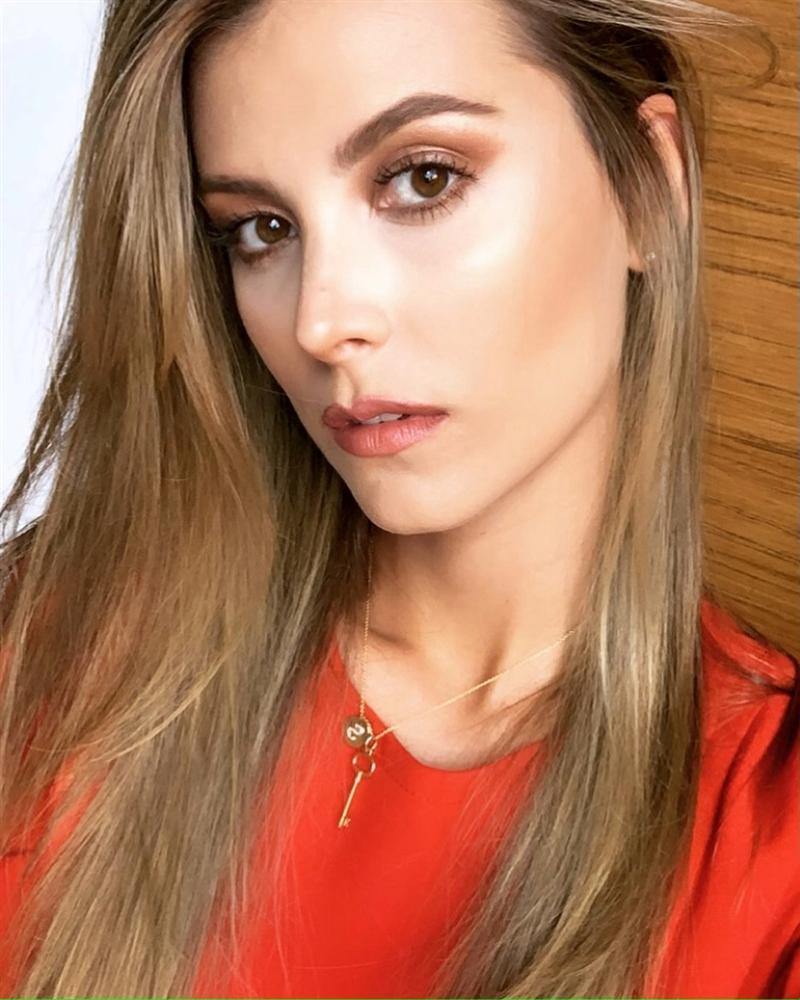 Bản tin Hoa hậu Hoàn vũ 31/10: Hoàng Thùy bất ngờ khoe ngực khủng áp đảo dàn đối thủ-6