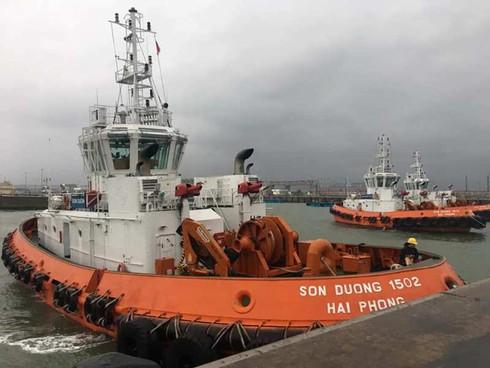 Đã cứu được 12 người trong vụ chìm tàu trên biển Hà Tĩnh-1