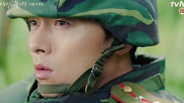 Son Ye Jin ngã vào lòng Hyun Bin trong teaser phim mới-3