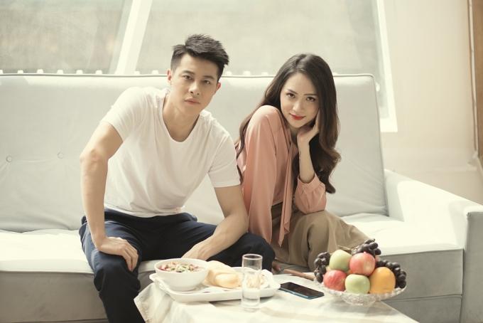 Soái ca nào đẹp đôi nhất khi kề cạnh Hương Giang: Criss Lai, Khánh Ngô, Philip Thinroj hay Sơn Tùng?-3