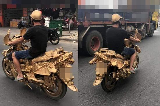 Dát vàng quanh người rồi lái xe vi vu dạo phố Sài Gòn, người đàn ông làm bao người choáng ngợp