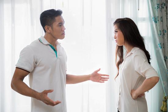 Đắng lòng trước yêu cầu quái dị của người vợ khi chồng yêu cầu ly hôn