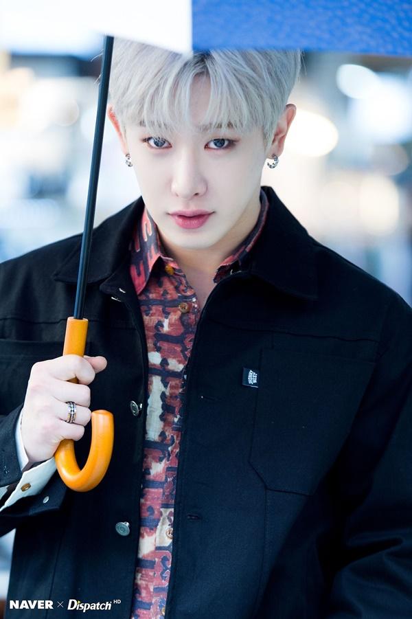 Mới đây nhất là vụ việc thành viên MONSTA X - Wonho bị tố có quá khứ đen tối, quỵt nợ bạn cũ, trộm cắp, hút cần sa, lái xe không giấy phép… buộc phải “về hưu” trước thời hạn.