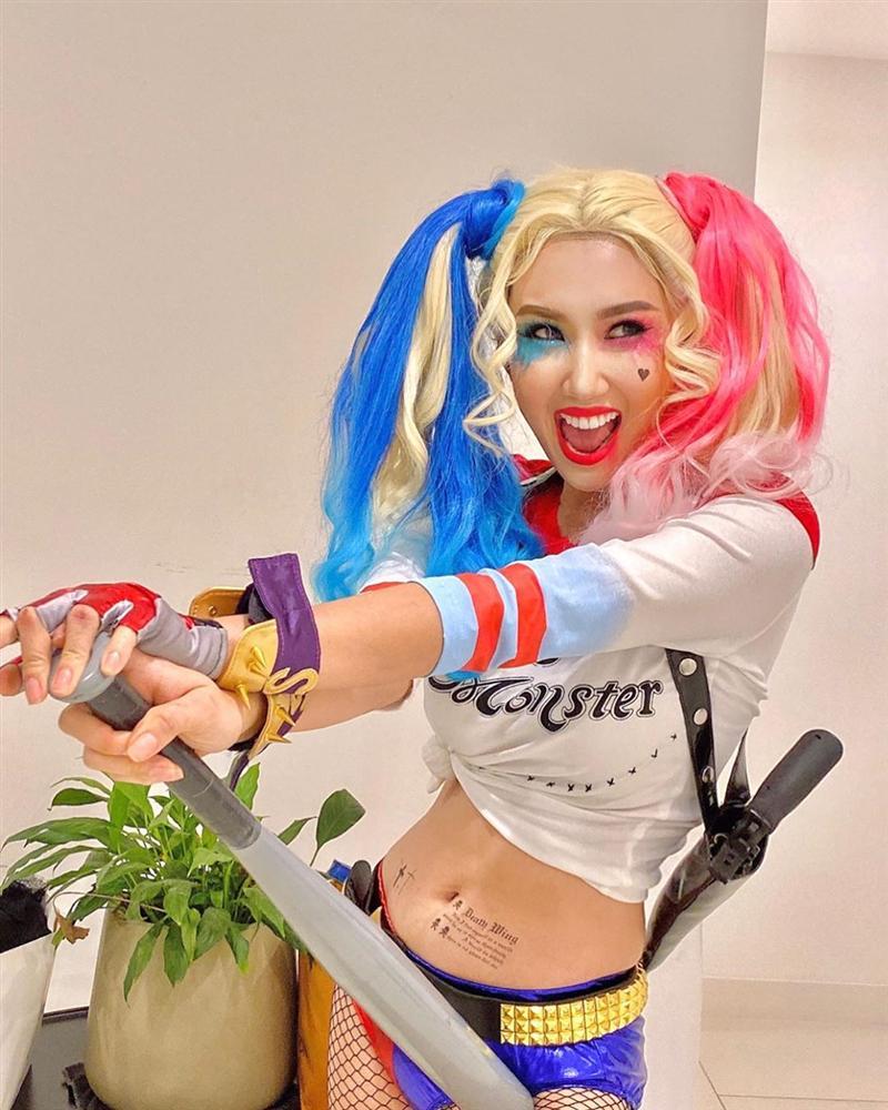 Halloween từ Việt Nam ra thế giới: Mọi ngôi sao nhường sóng cho nụ hôn đứt lưỡi của Miley Cyrus-12