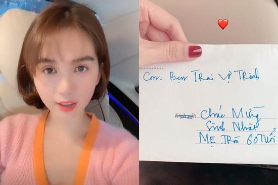 Ngọc Trinh về quê thăm bố mẹ nhưng ai nấy chỉ quan tâm 2 chiếc phong bì bạn trai gửi kèm