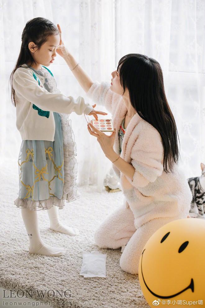 Người tình tung clip nhạy cảm trói buộc Lý Tiểu Lộ?-2