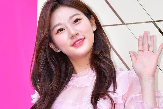 Thiên tài diễn xuất Hàn Quốc từng bị bạn bè nguyền rủa vì nổi tiếng