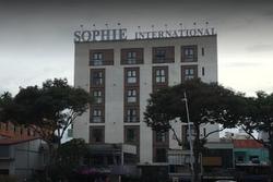 Hút mỡ bụng cho thai phụ, thẩm mỹ Sophie International bị đình chỉ vì chưa được cấp phép