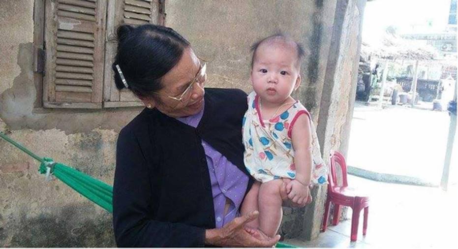 Đằng sau những căn nhà bạc tỷ ở làng xuất khẩu lao động Hà Tĩnh: Nước mắt, trốn chạy và phận người nằm lại nơi xứ xa-3