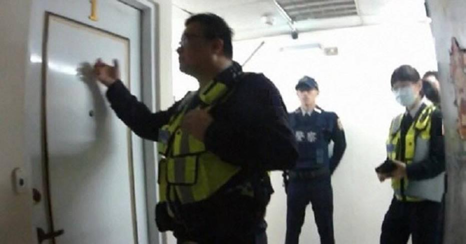 Đằng sau những căn nhà bạc tỷ ở làng xuất khẩu lao động Hà Tĩnh: Nước mắt, trốn chạy và phận người nằm lại nơi xứ xa-16