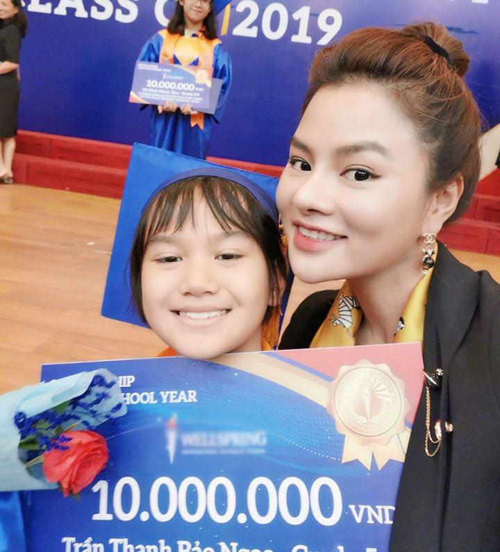 Vũ Thu Phương đính chính chồng không thuộc Hoàng tộc Campuchia, con chung - con riêng biết phụ mẹ tiền học-6