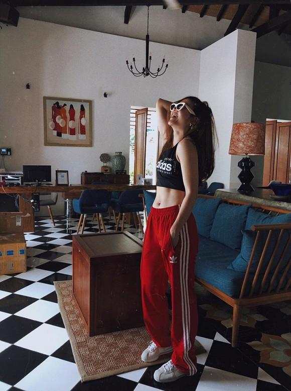 Hậu bị chê mập, xấu, Yến Nhi diện bikini thả dáng gợi cảm-5